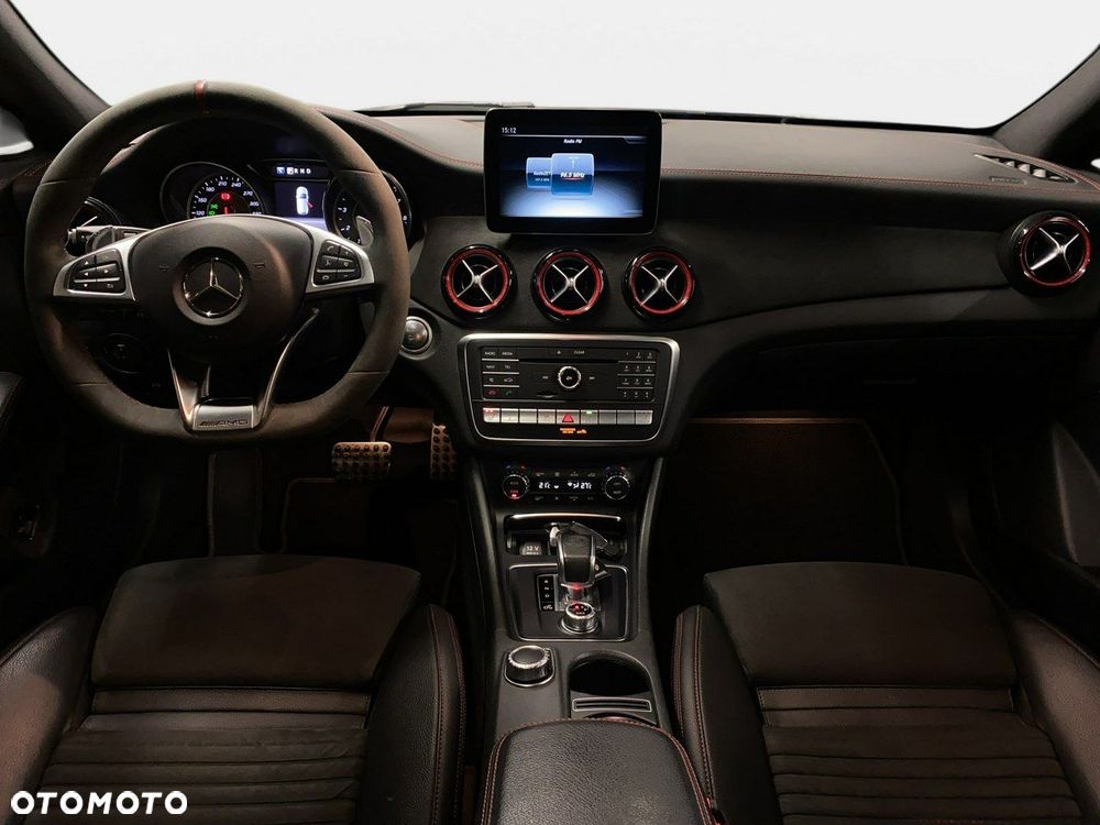 Mercedes-Benz CLA - 20