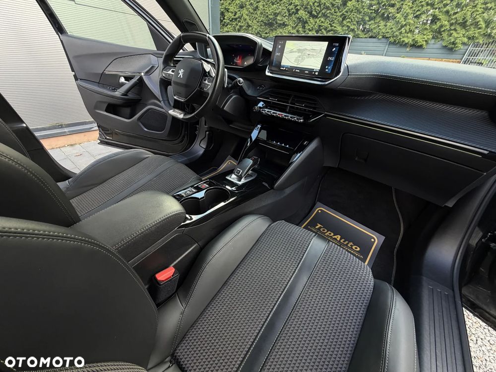 Peugeot 2008 1.5 BlueHDi GT Line S&S EAT8 - 15