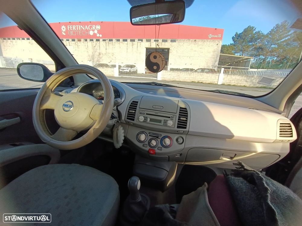 Nissan Micra 1.0 Emotion AC - 8