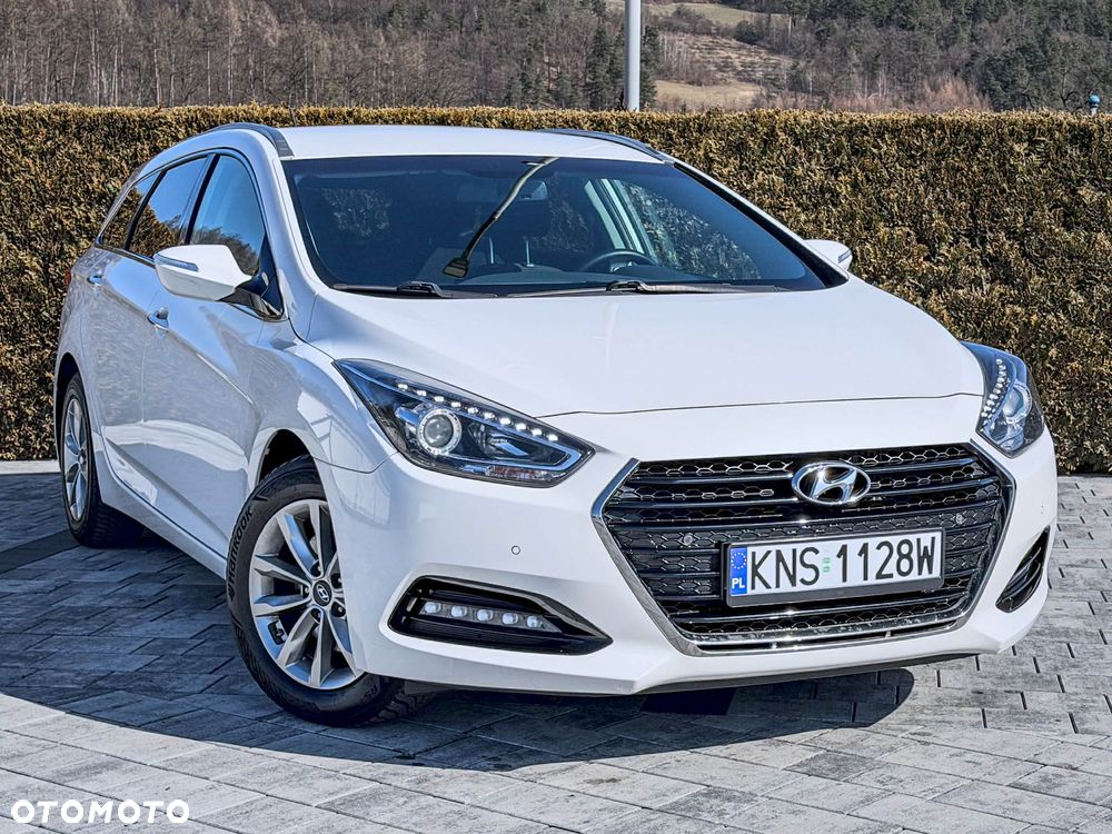 Hyundai i40 Kombi 1.7 CRDi DCT Style - 1