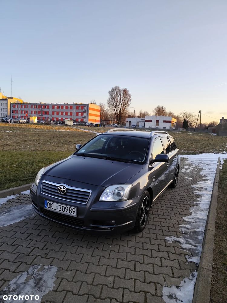 Toyota Avensis 2.2 D-4D Prestige - 6