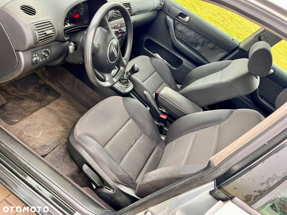 Audi A3 Sportback - 15