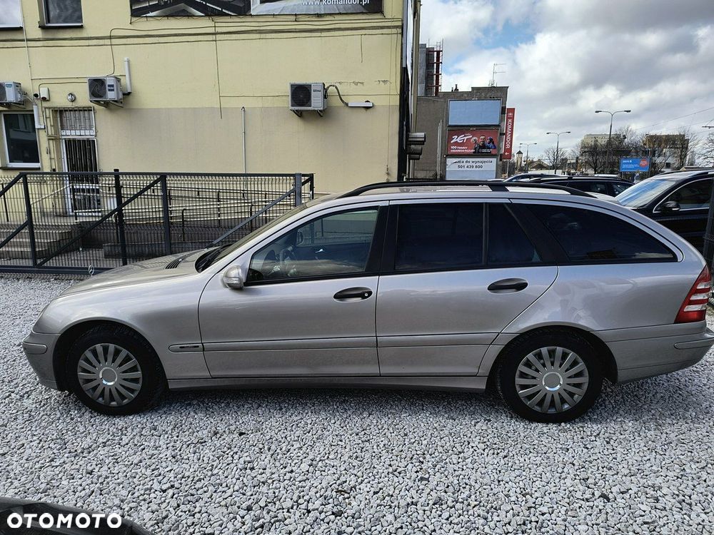 Mercedes-Benz Klasa C 200 CDI Classic - 30