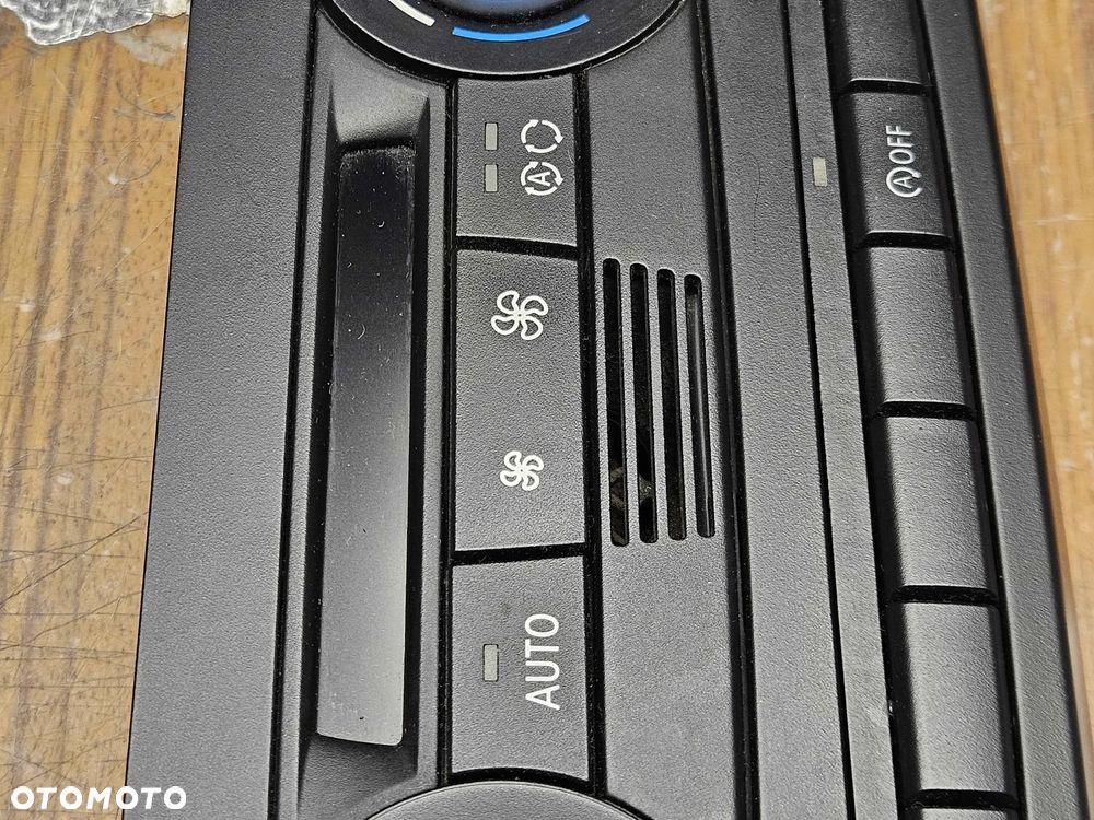 Klimatronik Panel Sterowania Nawiewu Klimatyzacji Ramka Dekor BMW 3 E90 E91 Europa 2009r - 10