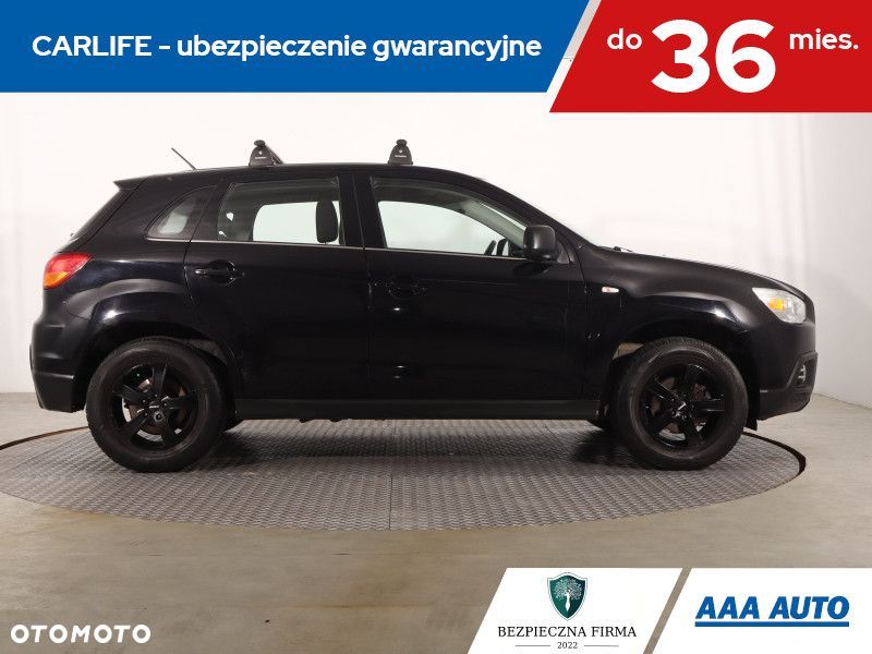 Mitsubishi ASX - 8