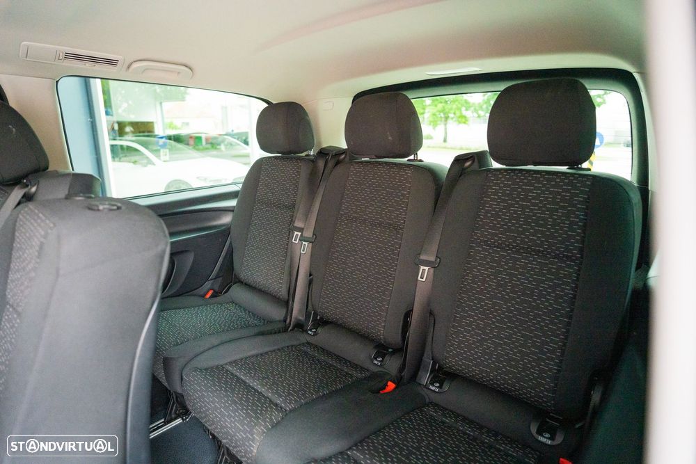 Mercedes-Benz Vito Misto Extra-Longa Aut. PRO - 24
