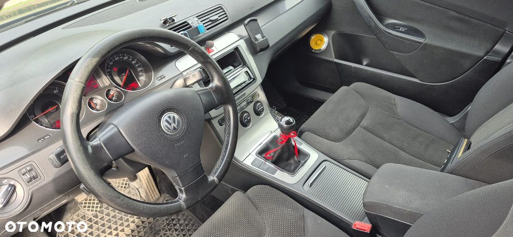 Volkswagen Passat - 7