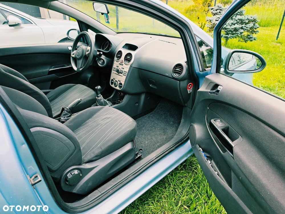 Opel Corsa 1.2 16V Catch me - 9