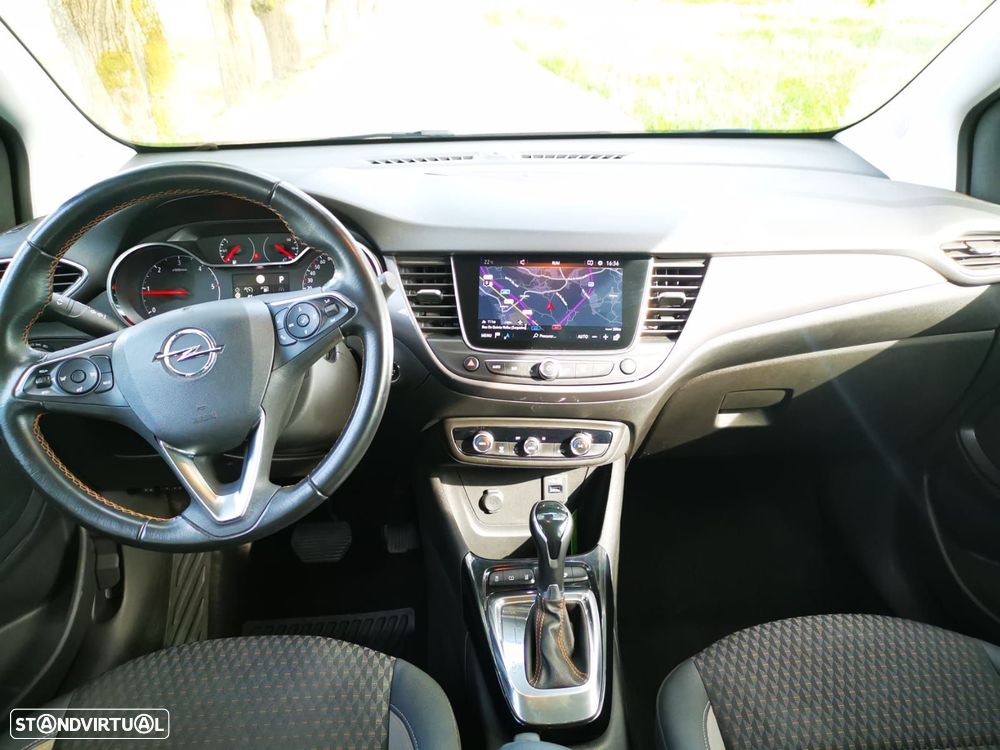 Opel Crossland X - 11