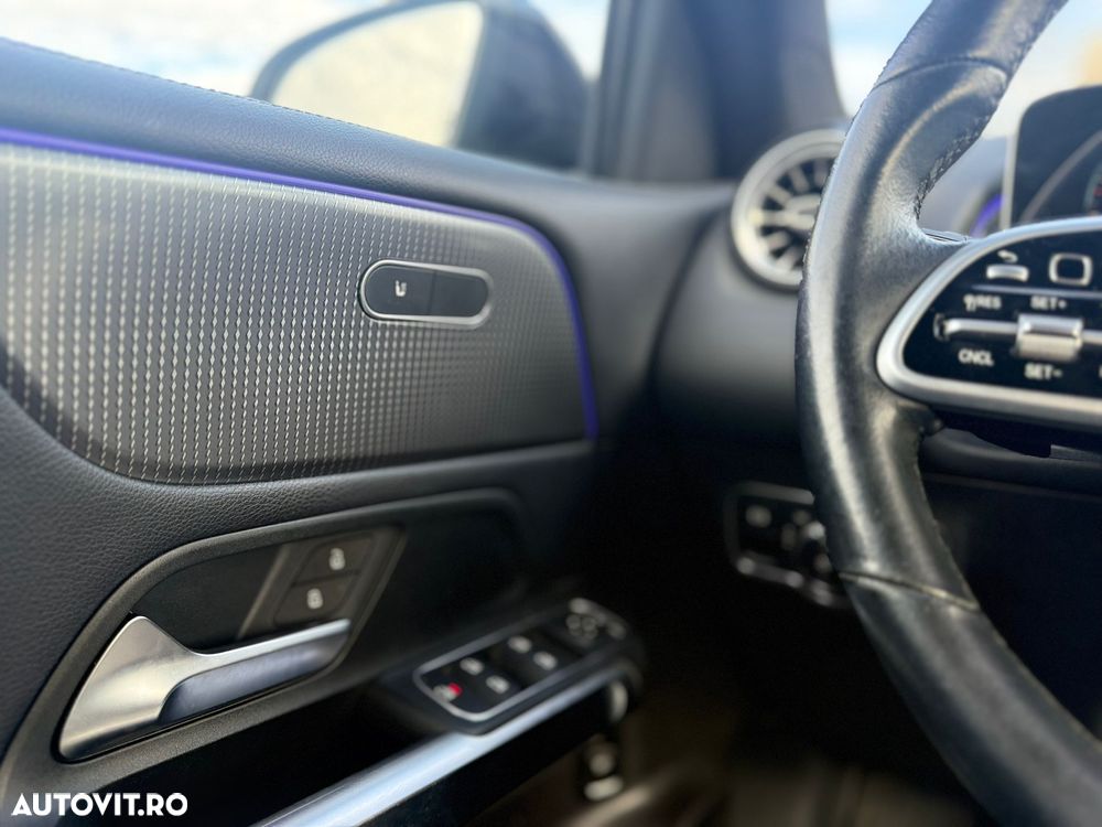 Mercedes-Benz GLB 200 d 8G-DCT - 13