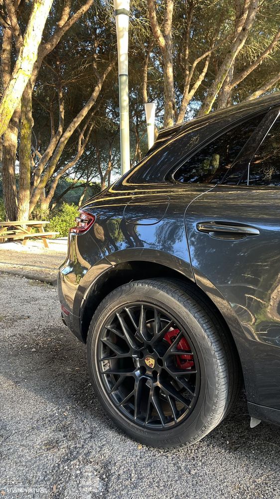 Porsche Macan GTS PDK - 9