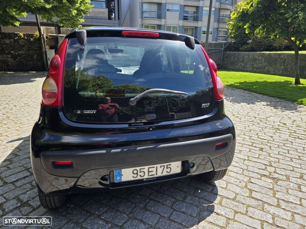 Peugeot 107 1.0 Active - 7