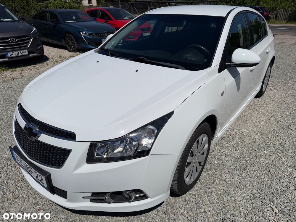 Chevrolet Cruze 1.6 LT - 10
