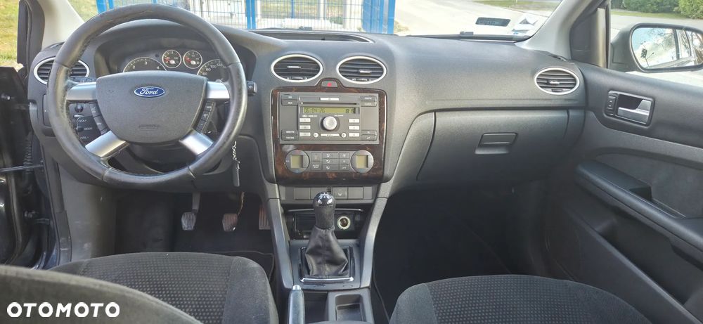 Ford Focus 1.8 TDCi Ghia - 18