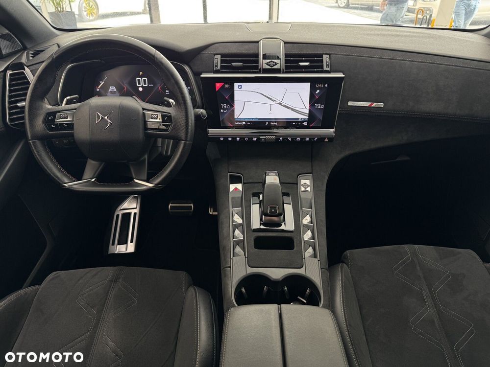 DS Automobiles DS 7 Crossback - 14