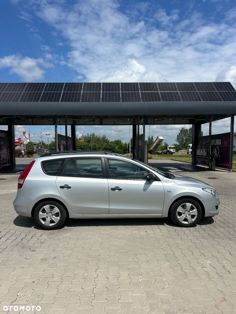 Hyundai i30 1.4 Base - 7