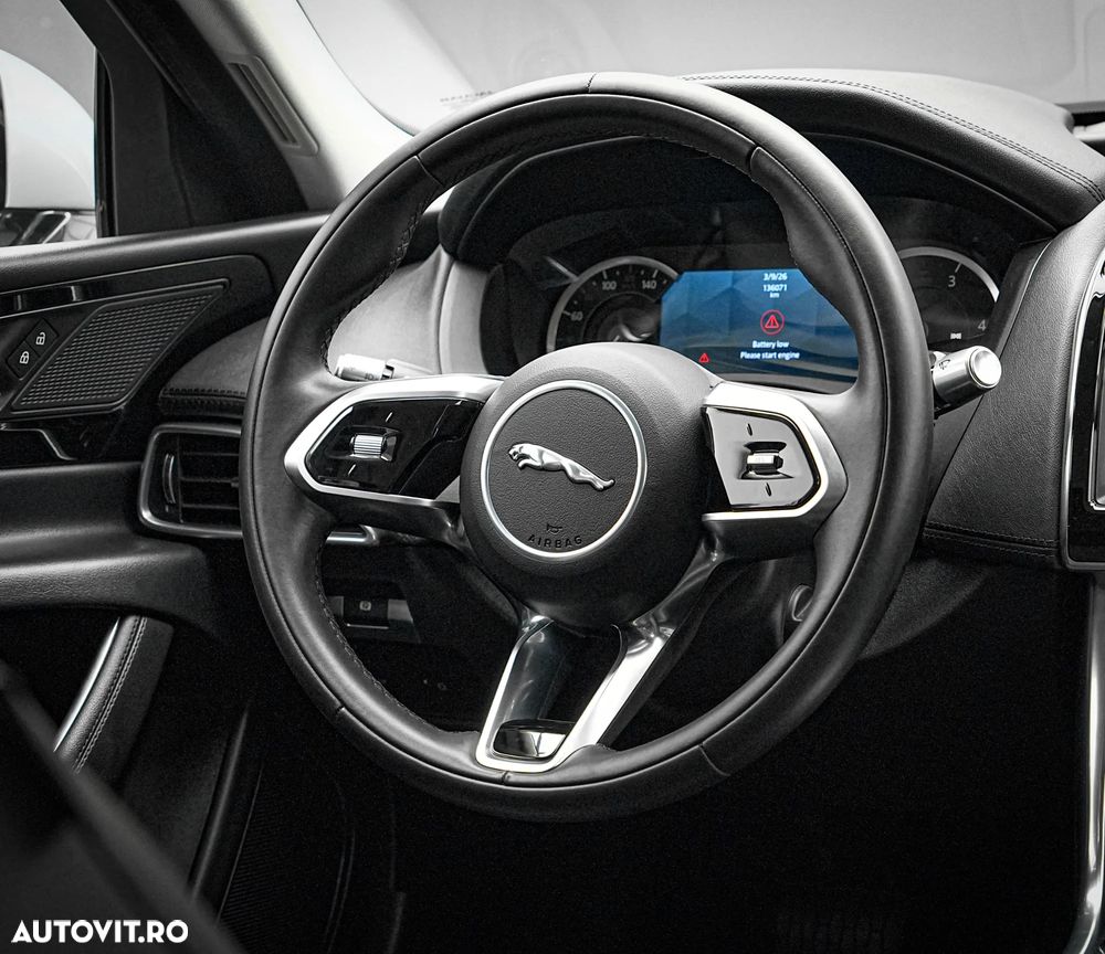 Jaguar XE D200 Aut. R-Dynamic HSE - 18