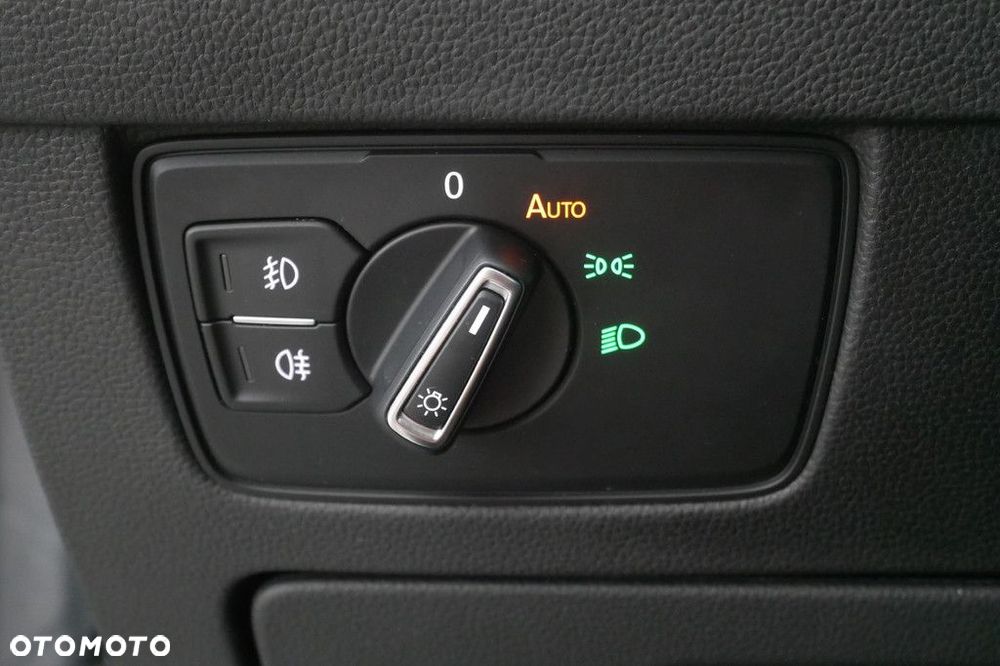 Volkswagen Passat 1.5 TSI EVO Business DSG - 26