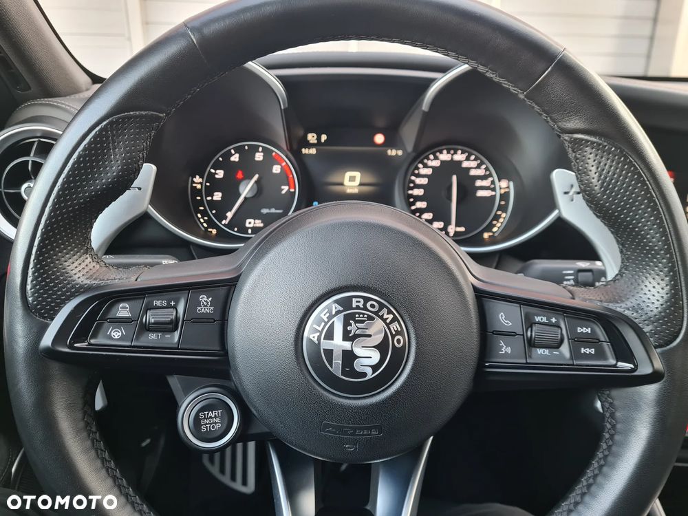 Alfa Romeo Giulia 2.0 Turbo Veloce Q4 - 26