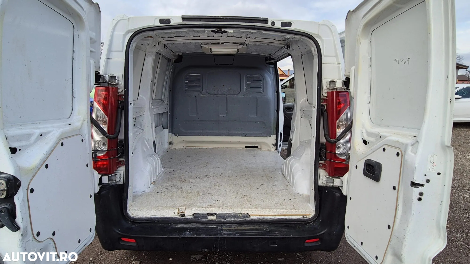 Peugeot Expert Van 90 FAP - 10