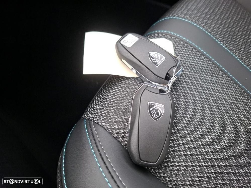 Peugeot 308 SW 1.2 PureTech Allure Pack - 11