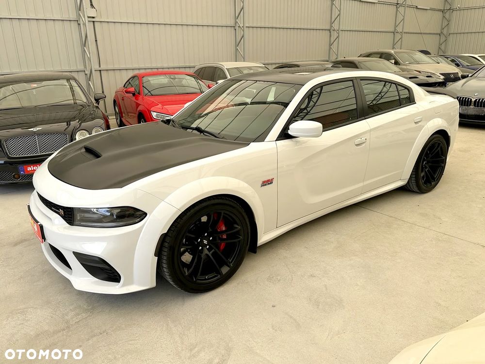 Dodge Charger 6.4 Scat Pack Widebody - 12