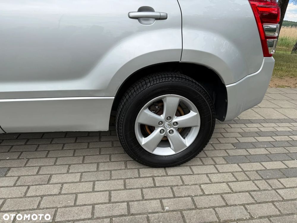 Suzuki Grand Vitara - 13