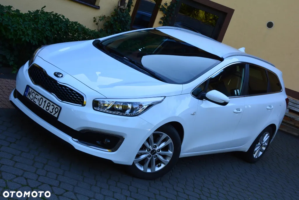 Kia Ceed 1.4 L Business Line Plus - 17