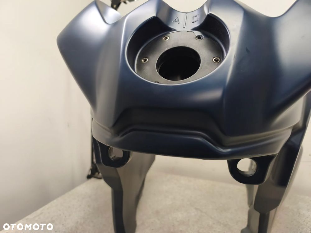 Bak, zbiornik paliwa KTM 890 Adventure - 21