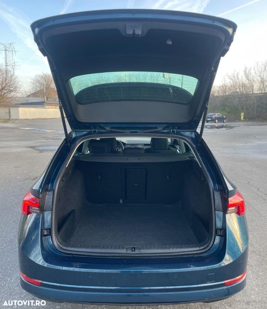 Skoda Octavia Combi 2.0 TDI Tour - 26