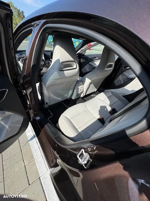 Mercedes-Benz A 200 CDI 4Matic Aut. - 14