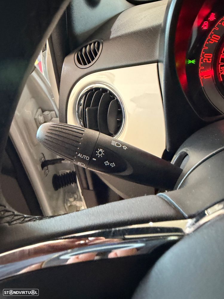Fiat 500C 1.0 Hybrid Lounge - 13