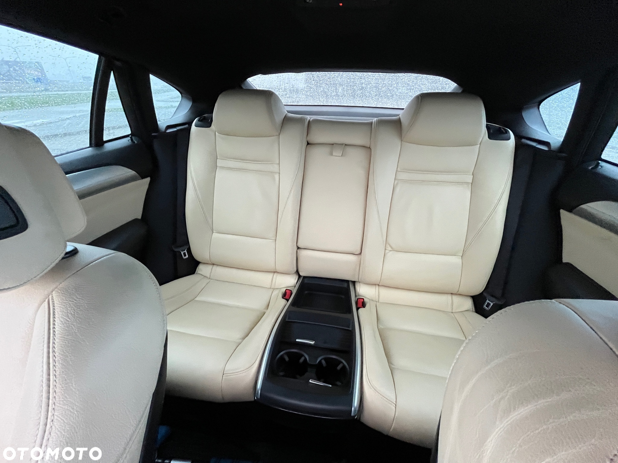 BMW X6 xDrive35d - 9