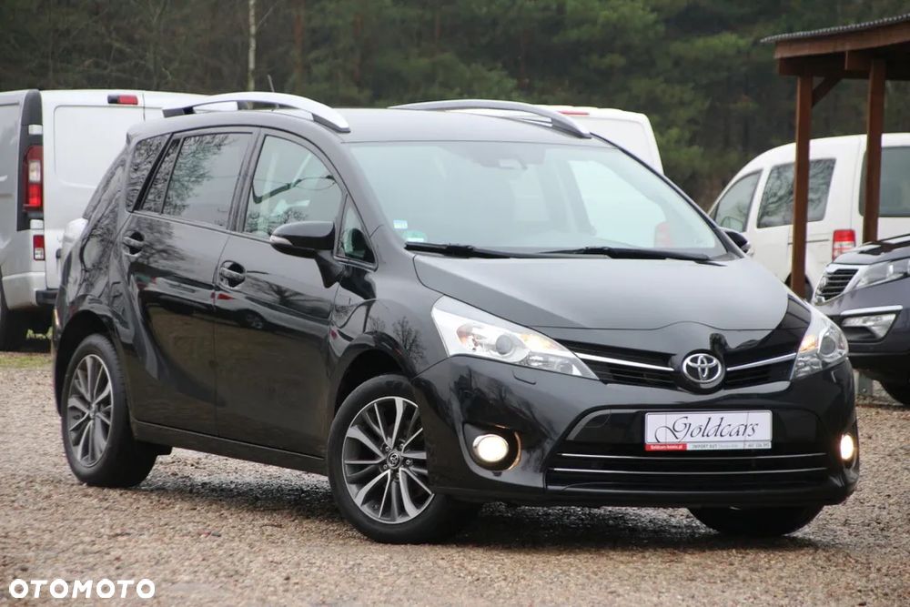 Toyota Verso 1.8 Sol plus NAVI 7os - 5