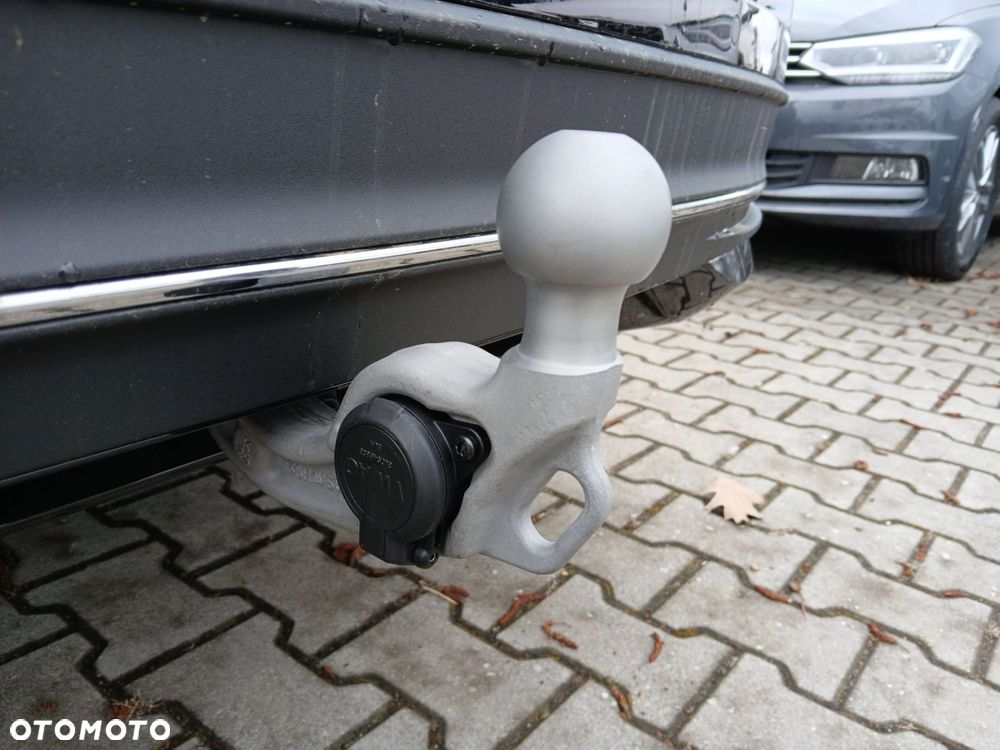 Volkswagen Passat - 20
