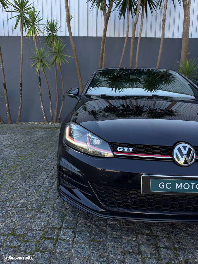 VW Golf GTI 2.0 TSI OPF DSG Performance - 4