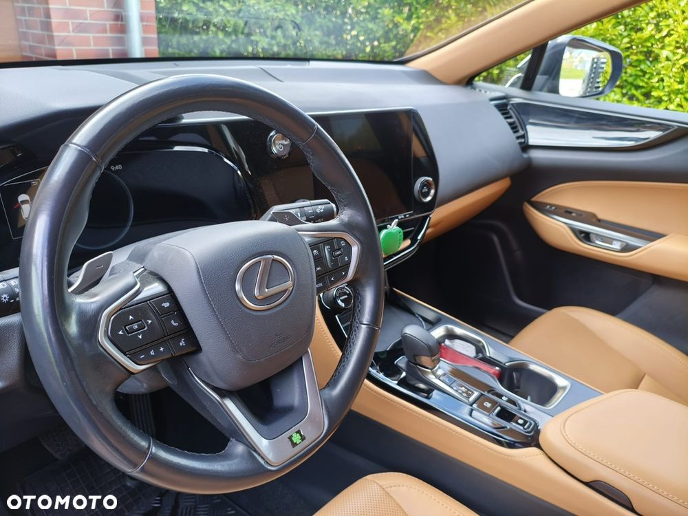 Lexus NX 350h Prestige 2WD - 8