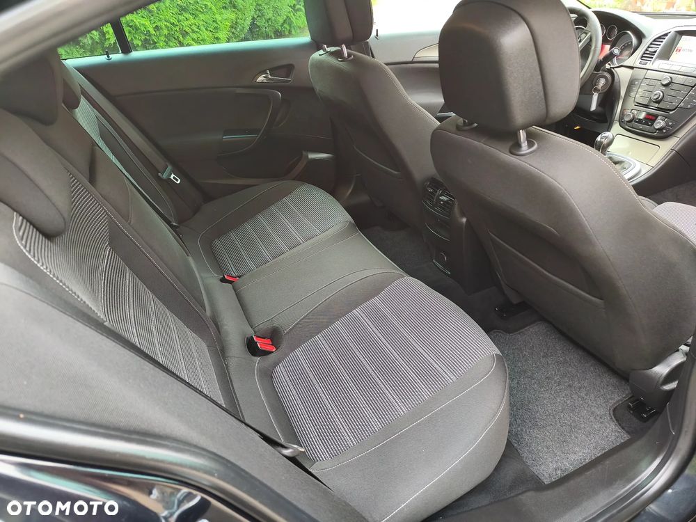 Opel Insignia 1.8 Cosmo - 35