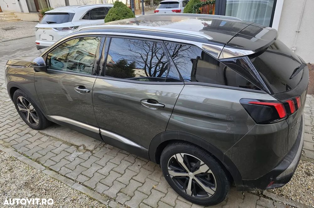 Peugeot 3008 1.2 PureTech Turbo S&S EAT8 Allure - 2
