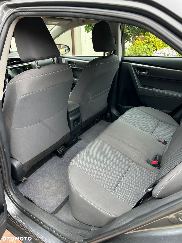 Toyota Corolla 1.6 Comfort - 13