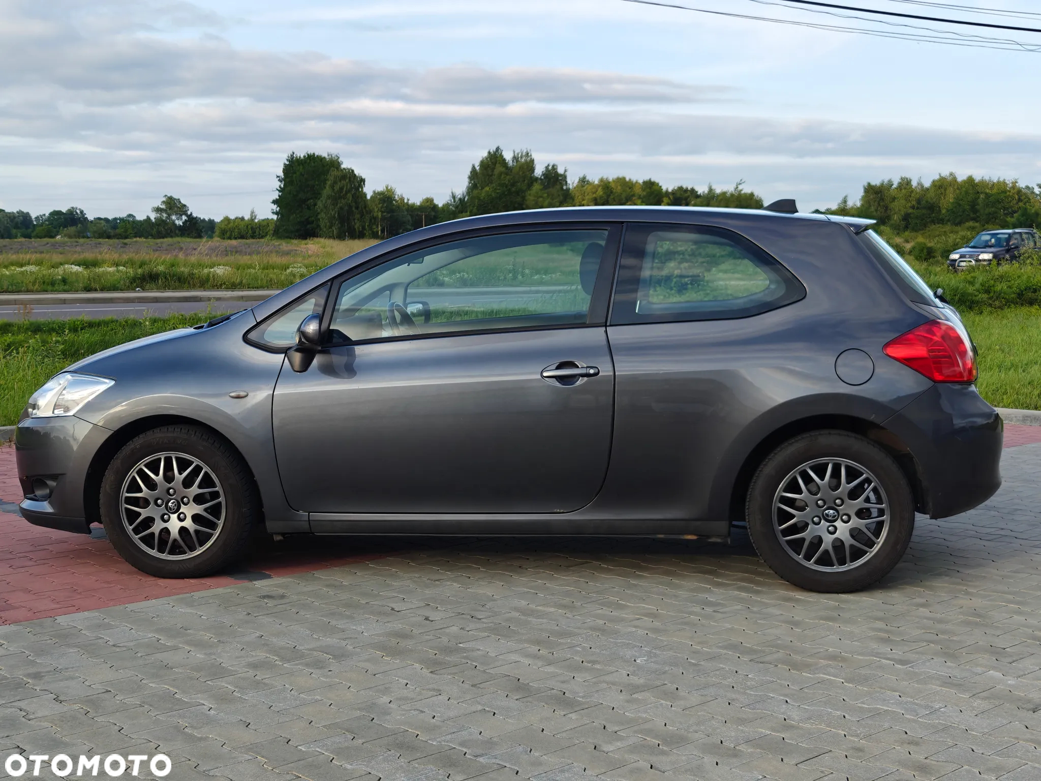 Toyota Auris - 8