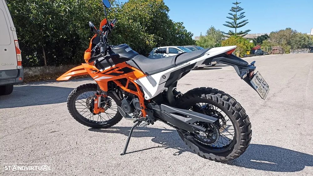 KTM Enduro 390 R - 4