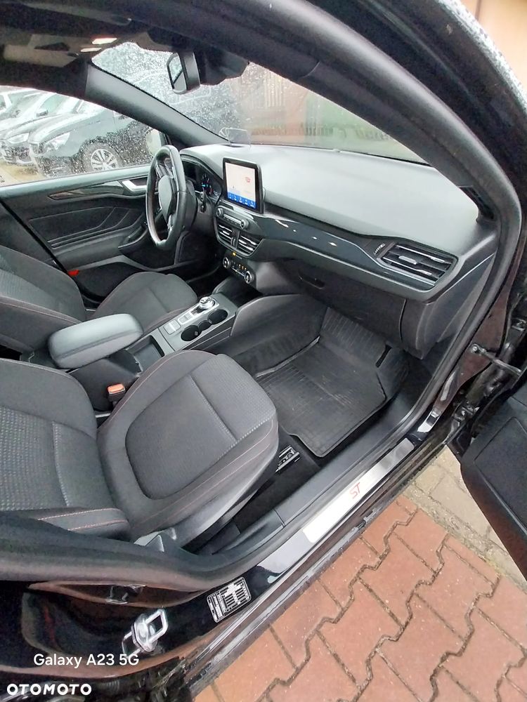 Ford Focus - 15
