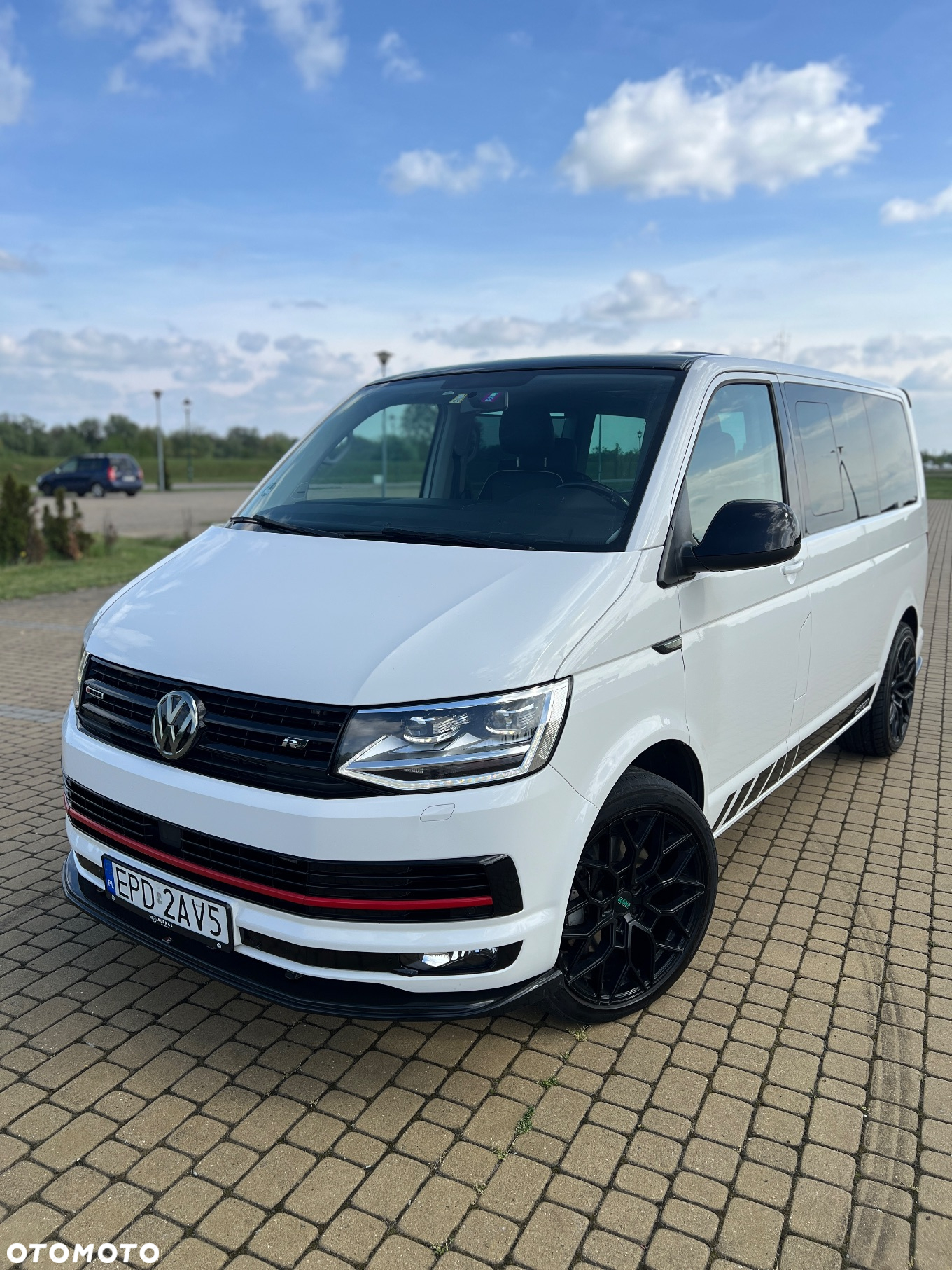 Volkswagen Multivan 2.0 BiTDI L1 Edition DSG - 2