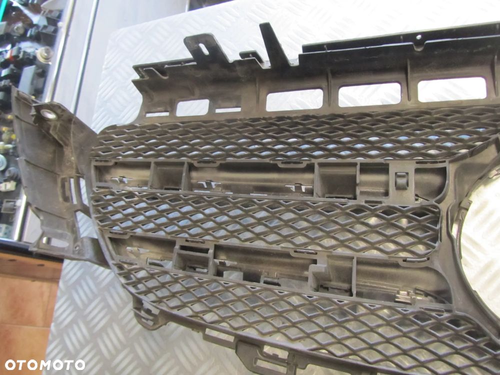 atrapa 2138880223 - 9