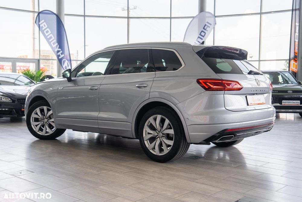 Volkswagen Touareg 3.0 V6 TDI 4Motion DPF Automatik R-Line - 11