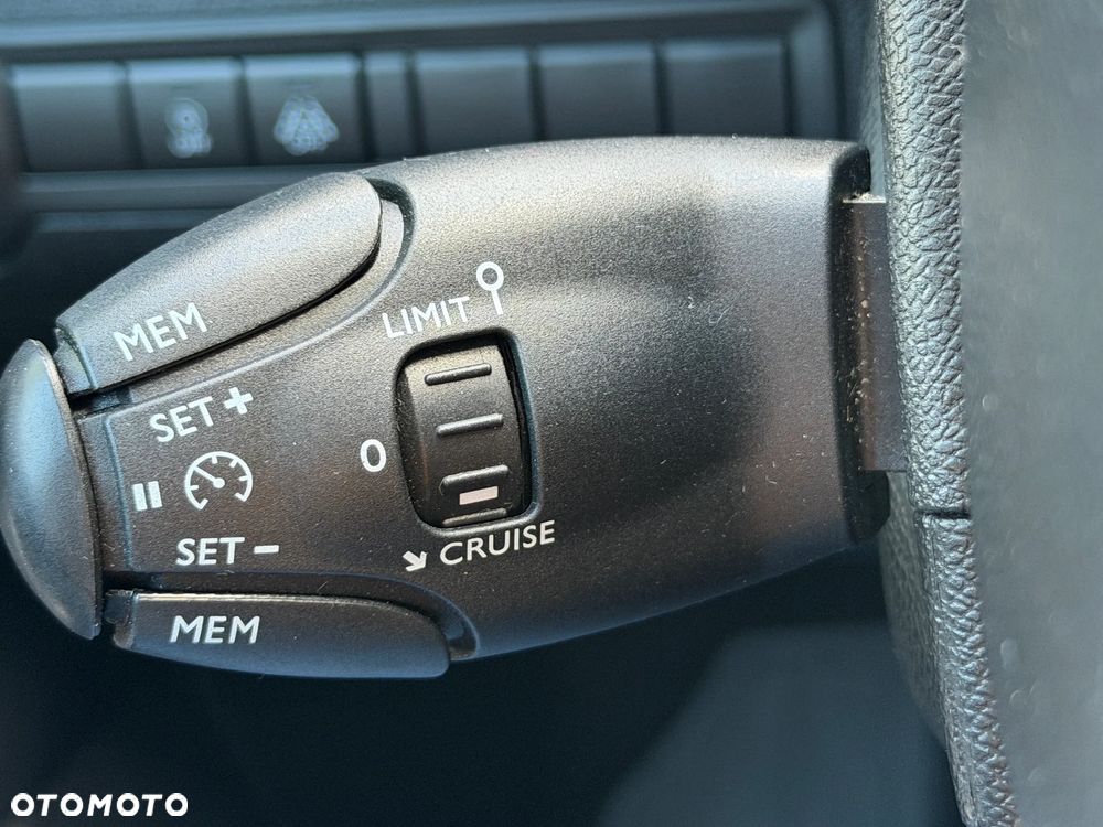 Peugeot 308 BlueHDi FAP 120 Stop & Start Allure - 22