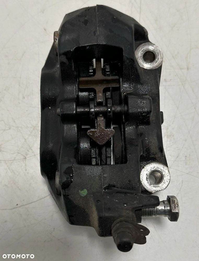 KTM Duke 125 zacisk hamulca przód - 4