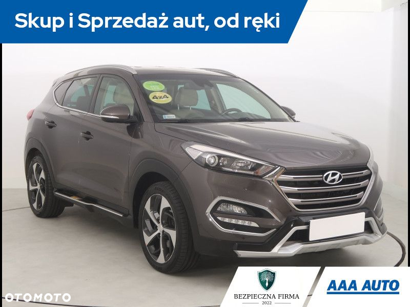 Hyundai Tucson - 2