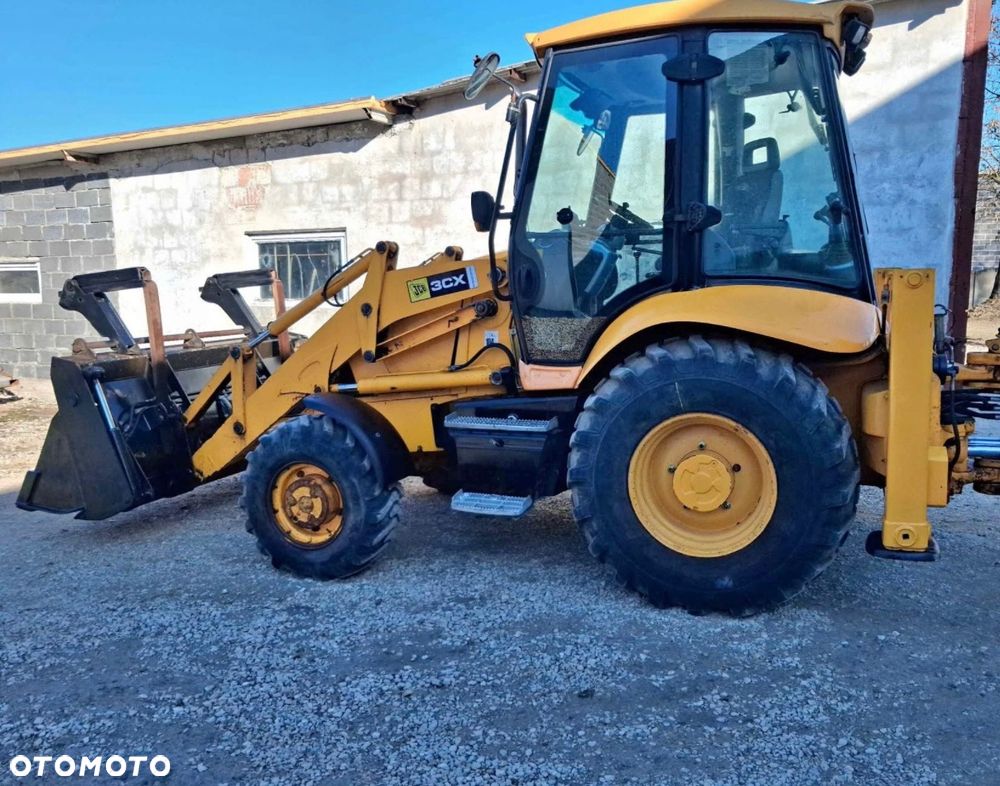 JCB 3CX - 9